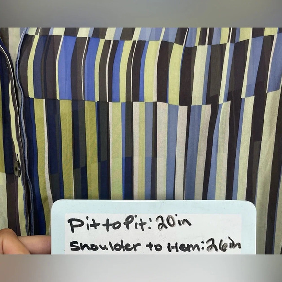 Classiques Entier 100% Silk Sheer Collared Button Down Shirt Women’s Small - Picture 12 of 13